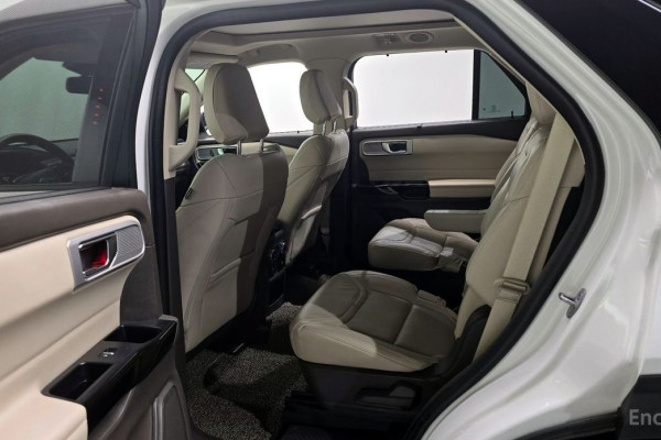 2021 Ford Explorer с пробегом 43 789 км