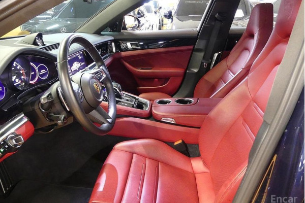 2021 Porsche Panamera с пробегом 38 000 км