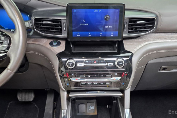 2021 Ford Explorer с пробегом 106 109 км