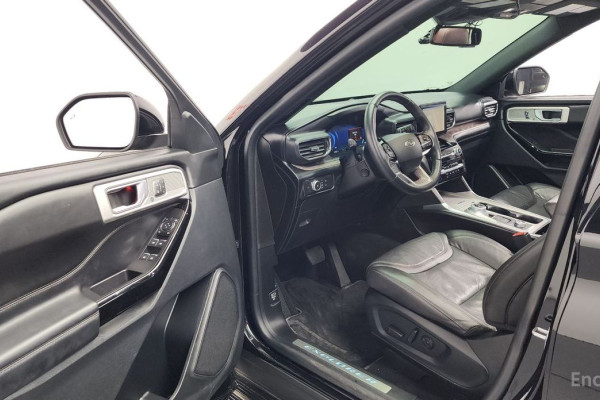 2022 Ford Explorer с пробегом 46 562 км