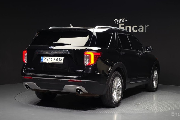 2021 Ford Explorer с пробегом 75 967 км