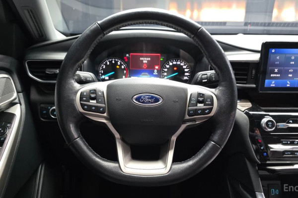 2021 Ford Explorer с пробегом 75 967 км