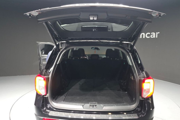 2021 Ford Explorer с пробегом 75 967 км