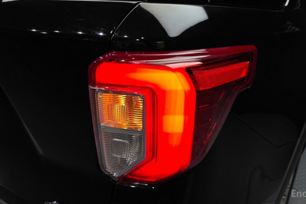 2021 Ford Explorer с пробегом 75 967 км