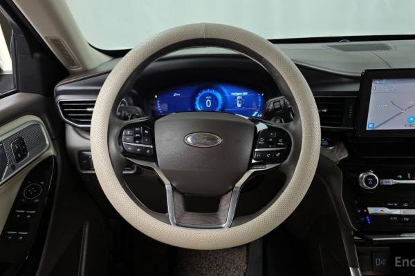 2021 Ford Explorer с пробегом 34 900 км