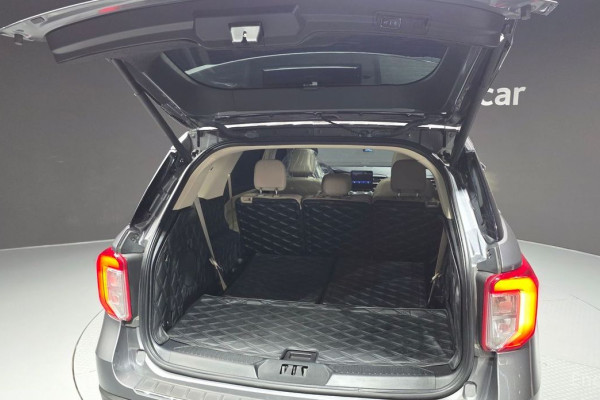 2021 Ford Explorer с пробегом 59 654 км