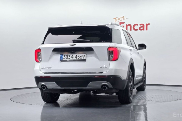 2021 Ford Explorer с пробегом 45 818 км