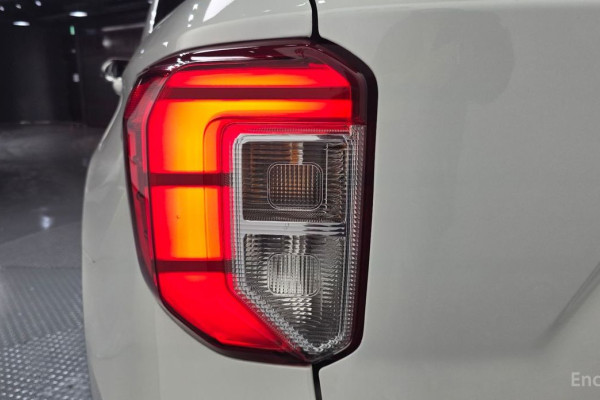 2021 Ford Explorer с пробегом 45 818 км