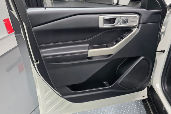 2021 Ford Explorer с пробегом 45 818 км