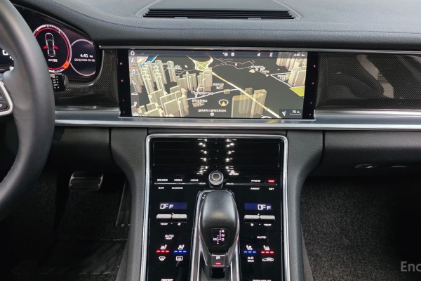 2018 Porsche Panamera с пробегом 58 697 км