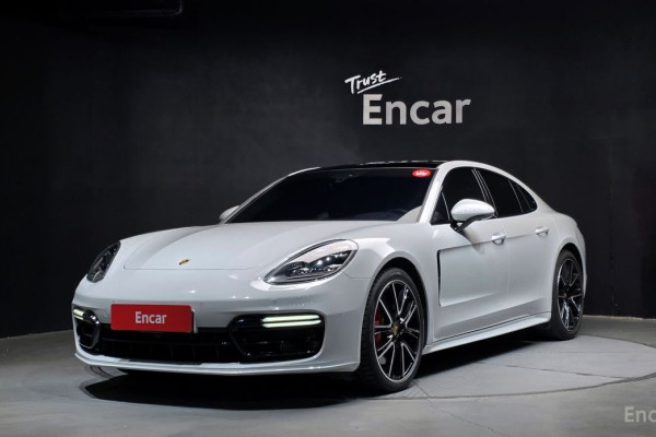 2019 Porsche Panamera с пробегом 52 064 км
