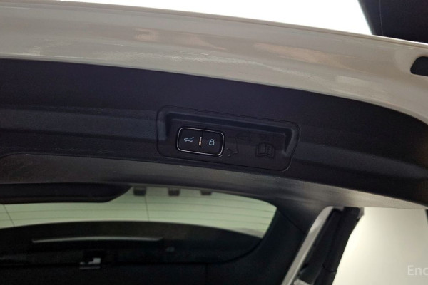 2021 Ford Explorer с пробегом 54 353 км