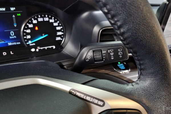 2021 Ford Explorer с пробегом 54 353 км