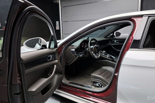 2019 Porsche Panamera с пробегом 52 064 км