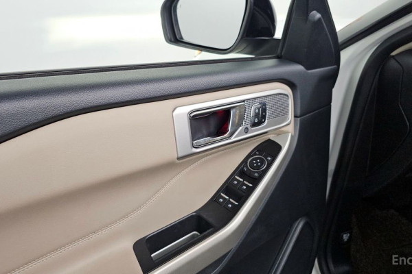 2021 Ford Explorer с пробегом 54 353 км