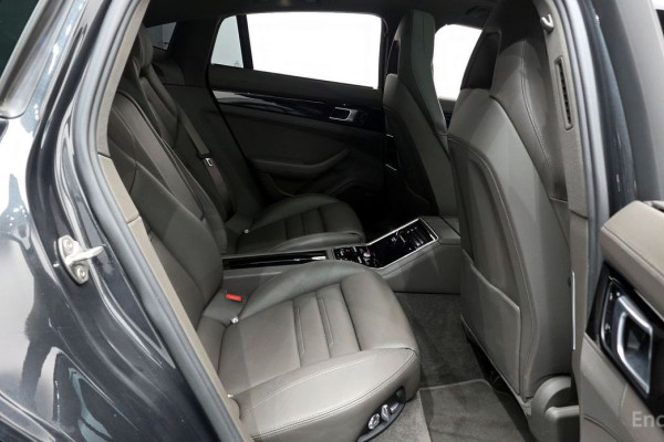 2018 Porsche Panamera с пробегом 34 615 км