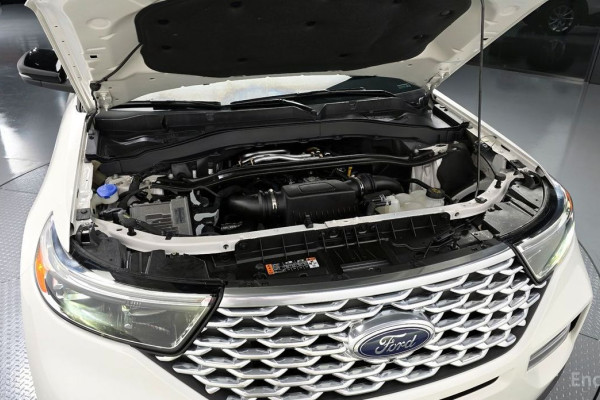 2022 Ford Explorer с пробегом 11 682 км