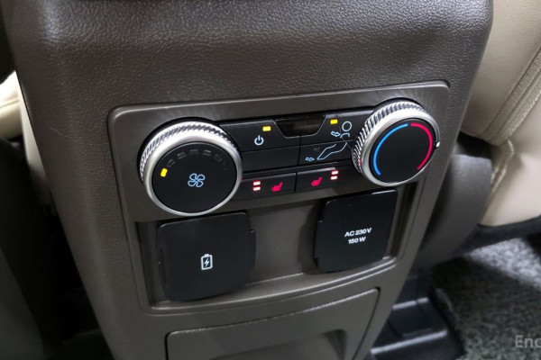 2022 Ford Explorer с пробегом 11 682 км