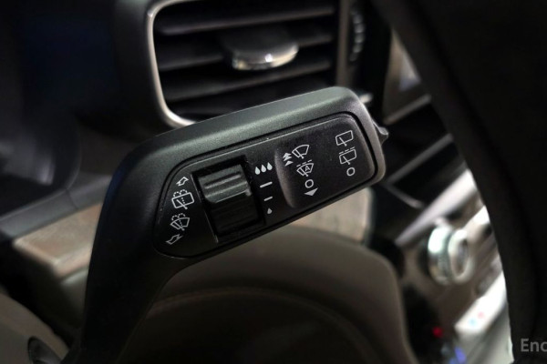 2022 Ford Explorer с пробегом 11 682 км