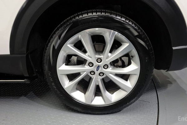 2022 Ford Explorer с пробегом 11 682 км