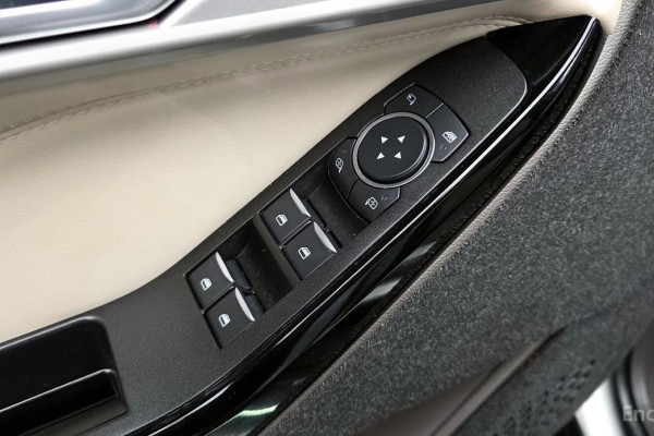 2022 Ford Explorer с пробегом 11 682 км