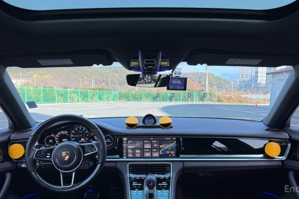 2019 Porsche Panamera с пробегом 53 000 км