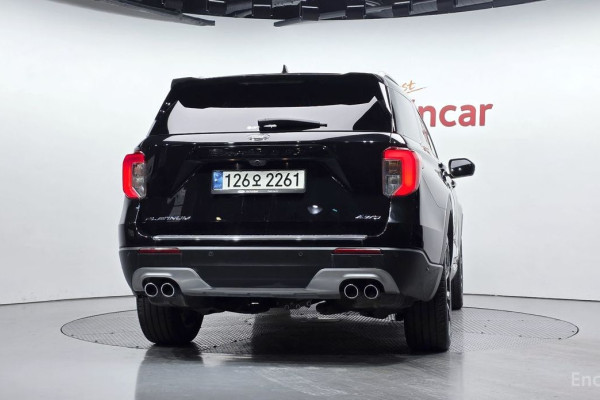 2021 Ford Explorer с пробегом 25 400 км