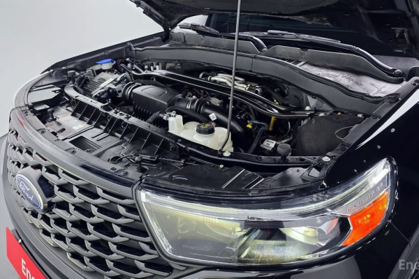 2021 Ford Explorer с пробегом 25 400 км