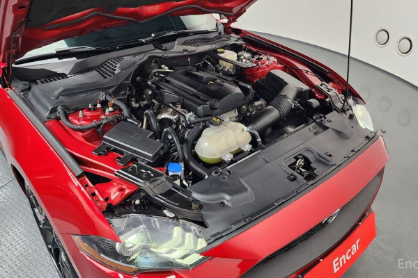 2022 Ford Mustang с пробегом 24 072 км