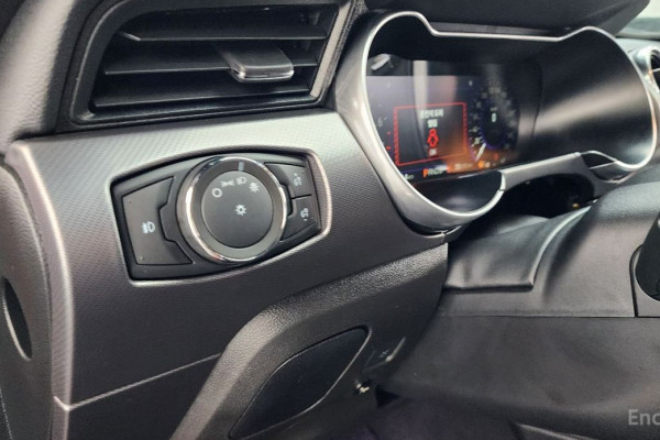 2022 Ford Mustang с пробегом 24 072 км