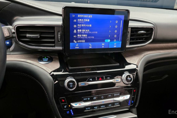 2021 Ford Explorer с пробегом 25 400 км