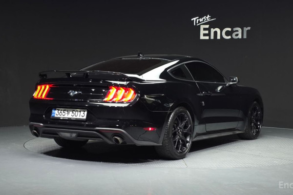 2022 Ford Mustang с пробегом 36 323 км