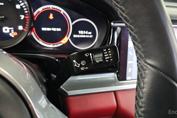 2020 Porsche Panamera с пробегом 35 587 км