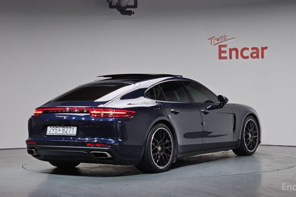2020 Porsche Panamera с пробегом 56 210 км