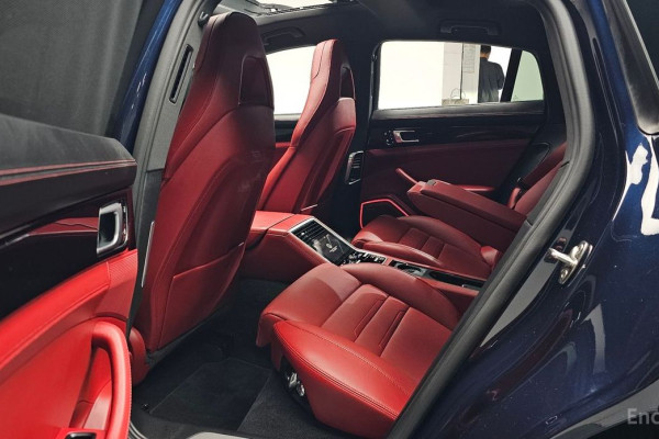 2020 Porsche Panamera с пробегом 56 210 км
