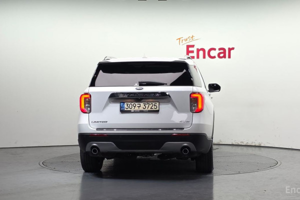 2021 Ford Explorer с пробегом 82 074 км