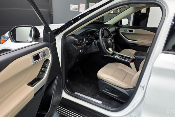 2021 Ford Explorer с пробегом 82 074 км