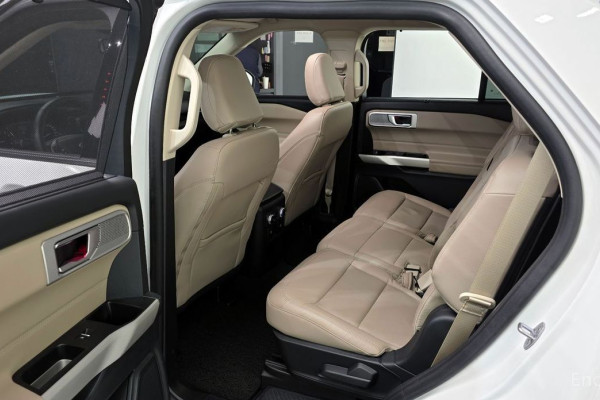 2021 Ford Explorer с пробегом 82 074 км