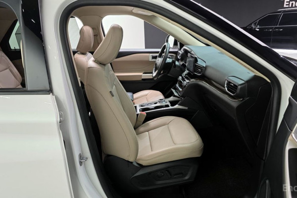 2021 Ford Explorer с пробегом 82 074 км