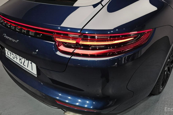2020 Porsche Panamera с пробегом 56 210 км
