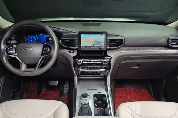 2021 Ford Explorer с пробегом 57 055 км