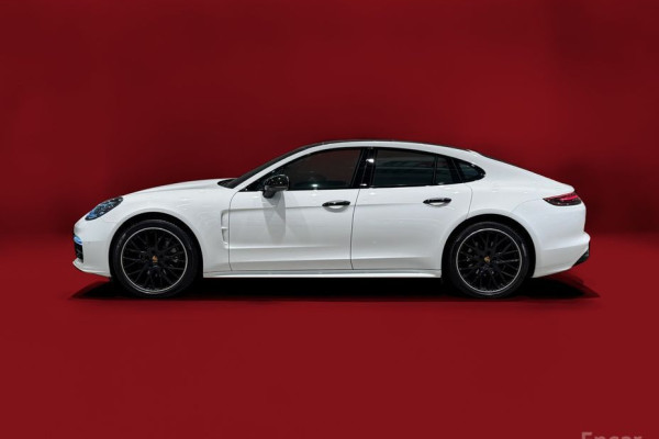 2020 Porsche Panamera с пробегом 37 200 км