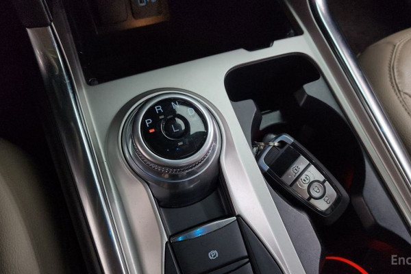 2021 Ford Explorer с пробегом 39 607 км