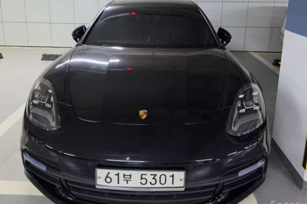 2018 Porsche Panamera с пробегом 53 500 км