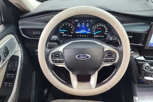 2021 Ford Explorer с пробегом 39 607 км