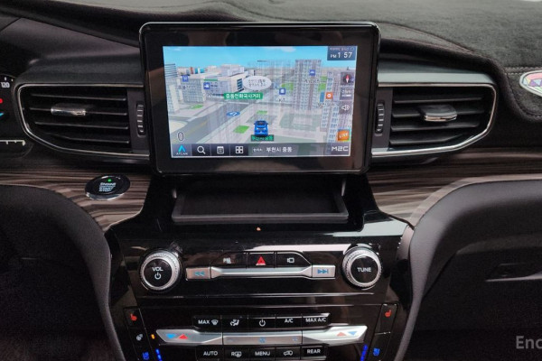 2021 Ford Explorer с пробегом 39 607 км