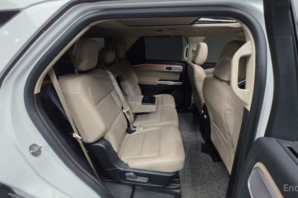 2021 Ford Explorer с пробегом 80 219 км