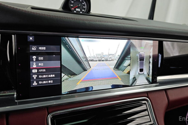 2018 Porsche Panamera с пробегом 48 454 км