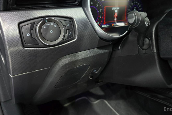 2020 Ford Mustang с пробегом 90 615 км