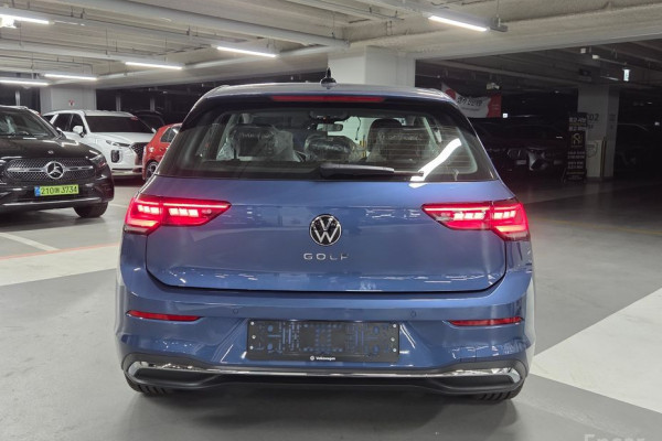 2026 Volkswagen Golf с пробегом 17 км